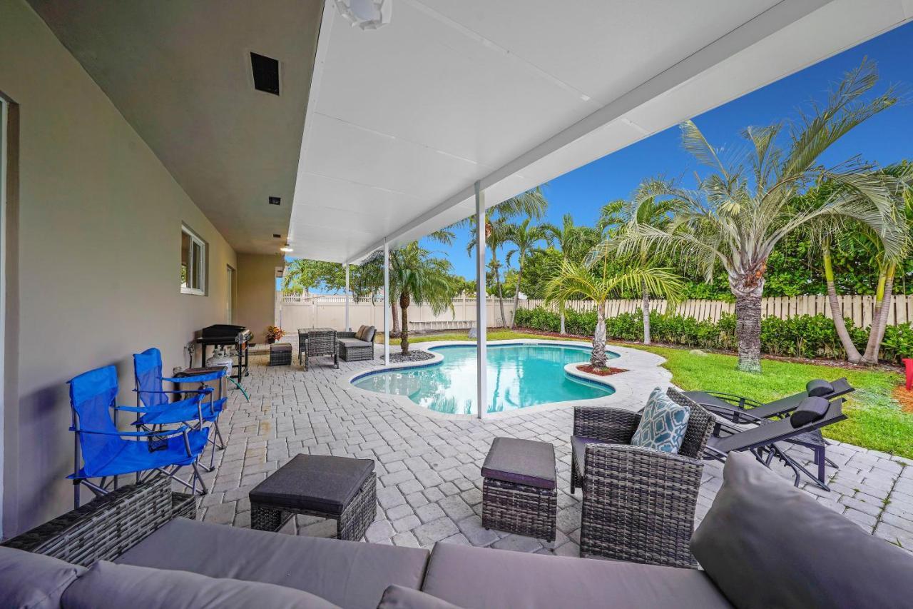 Comfortable 4 Bedroom House With Pool By Pmi Fort Lauderdale Exteriör bild